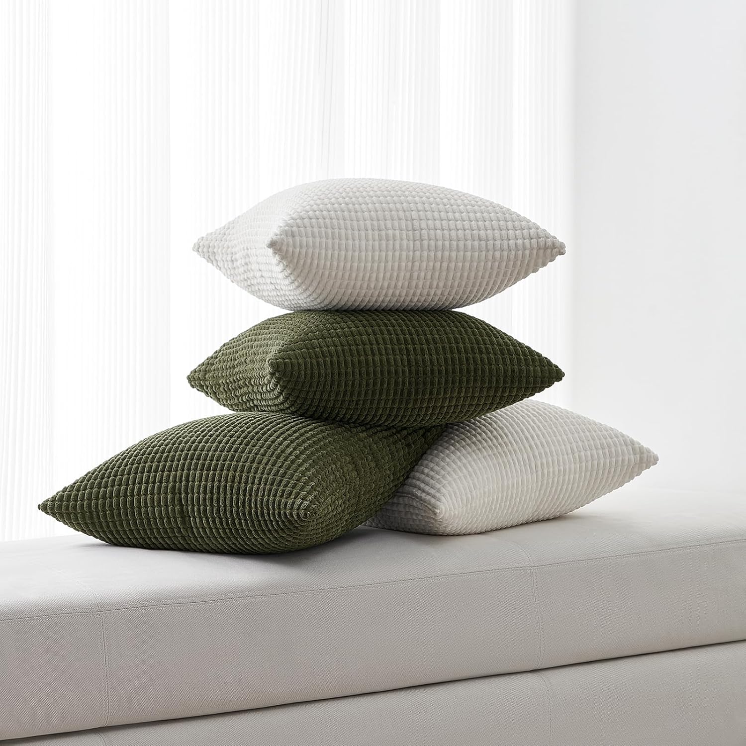 Throw Pillows Covers for Couch, Decorative Fluffy Corduroy Cushion Cover 4 PCS