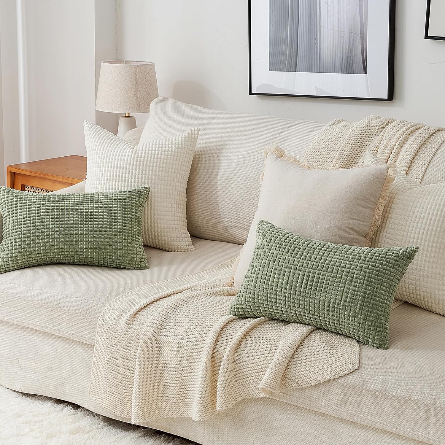 Throw Pillows Covers for Couch, Decorative Fluffy Corduroy Cushion Cover 4 PCS