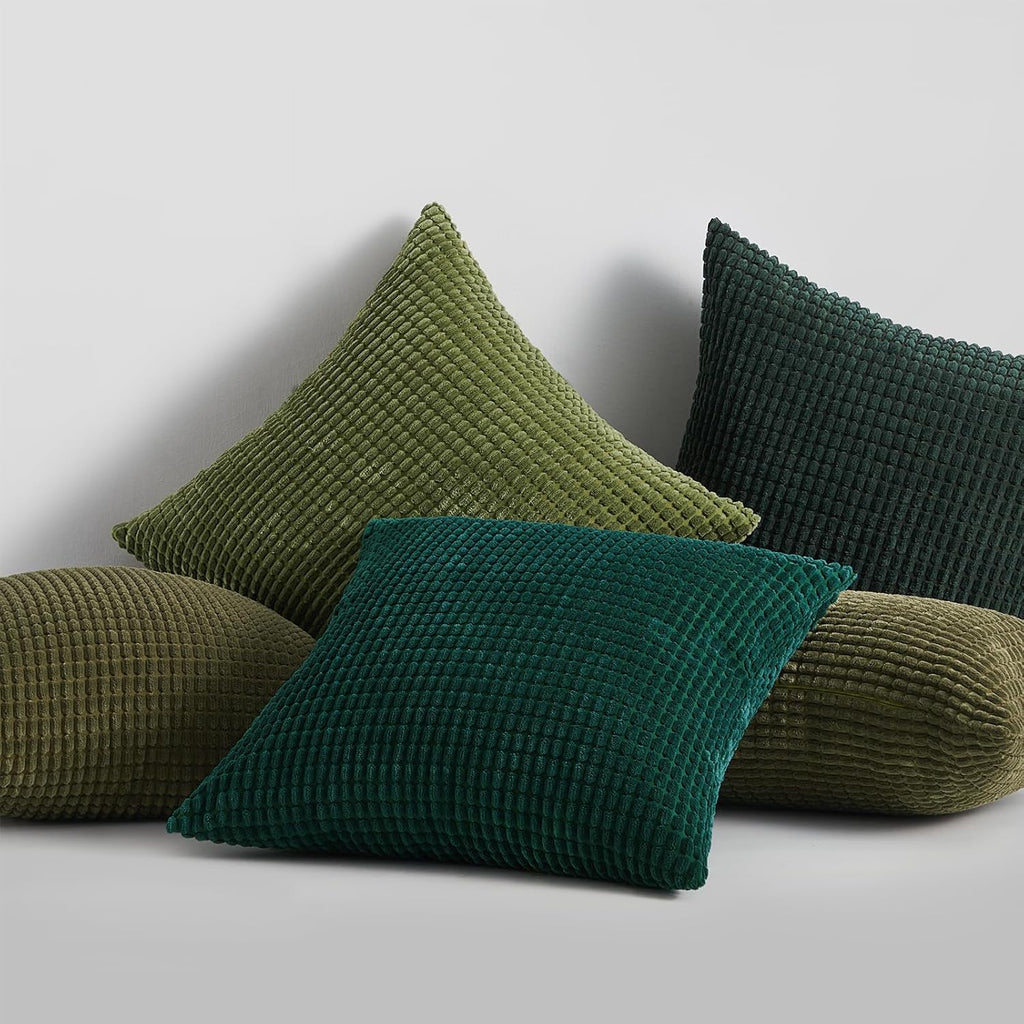 Throw Pillows Covers for Couch, Decorative Fluffy Corduroy Cushion Cover 4 PCS