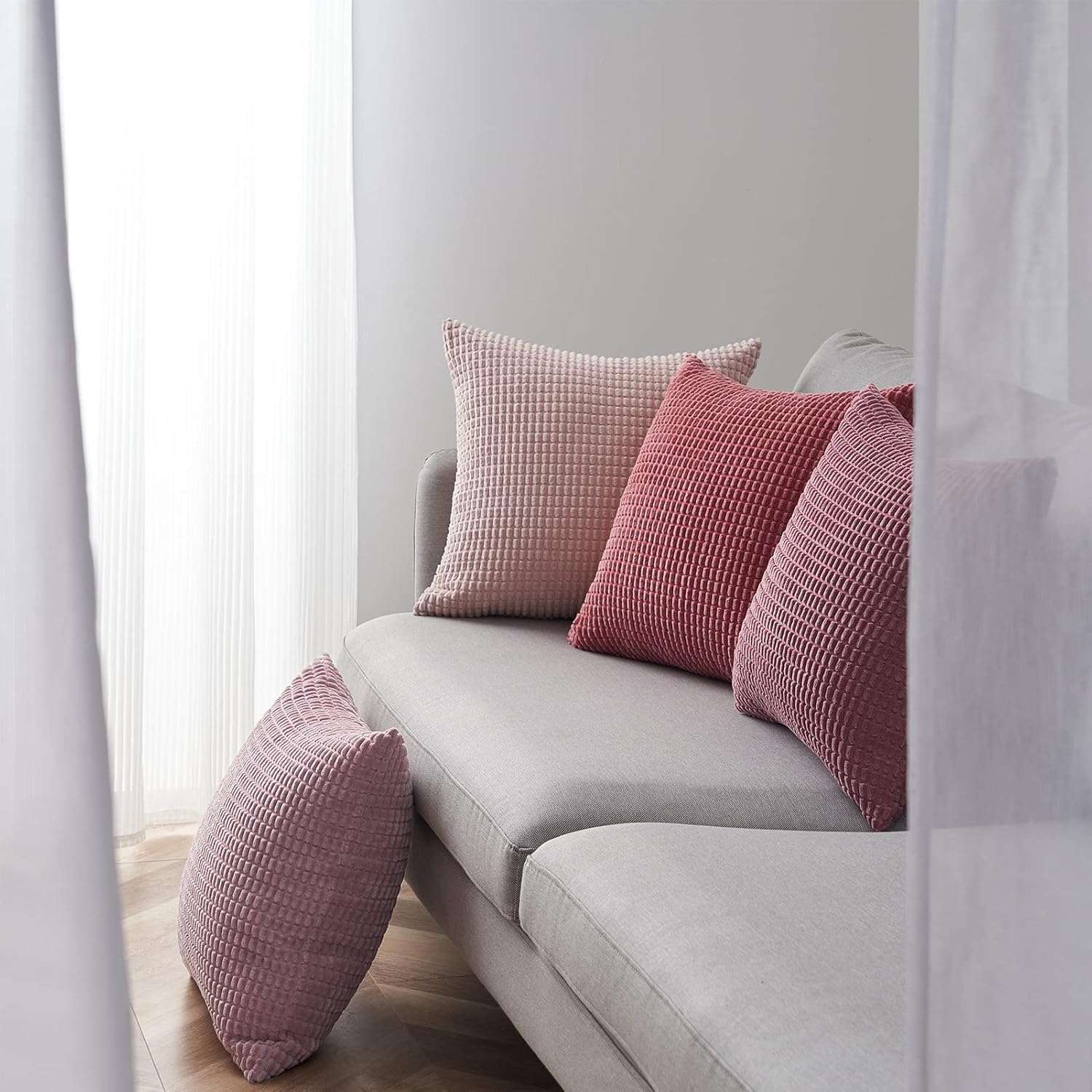 Throw Pillows Covers for Couch, Decorative Fluffy Corduroy Cushion Cover 4 PCS