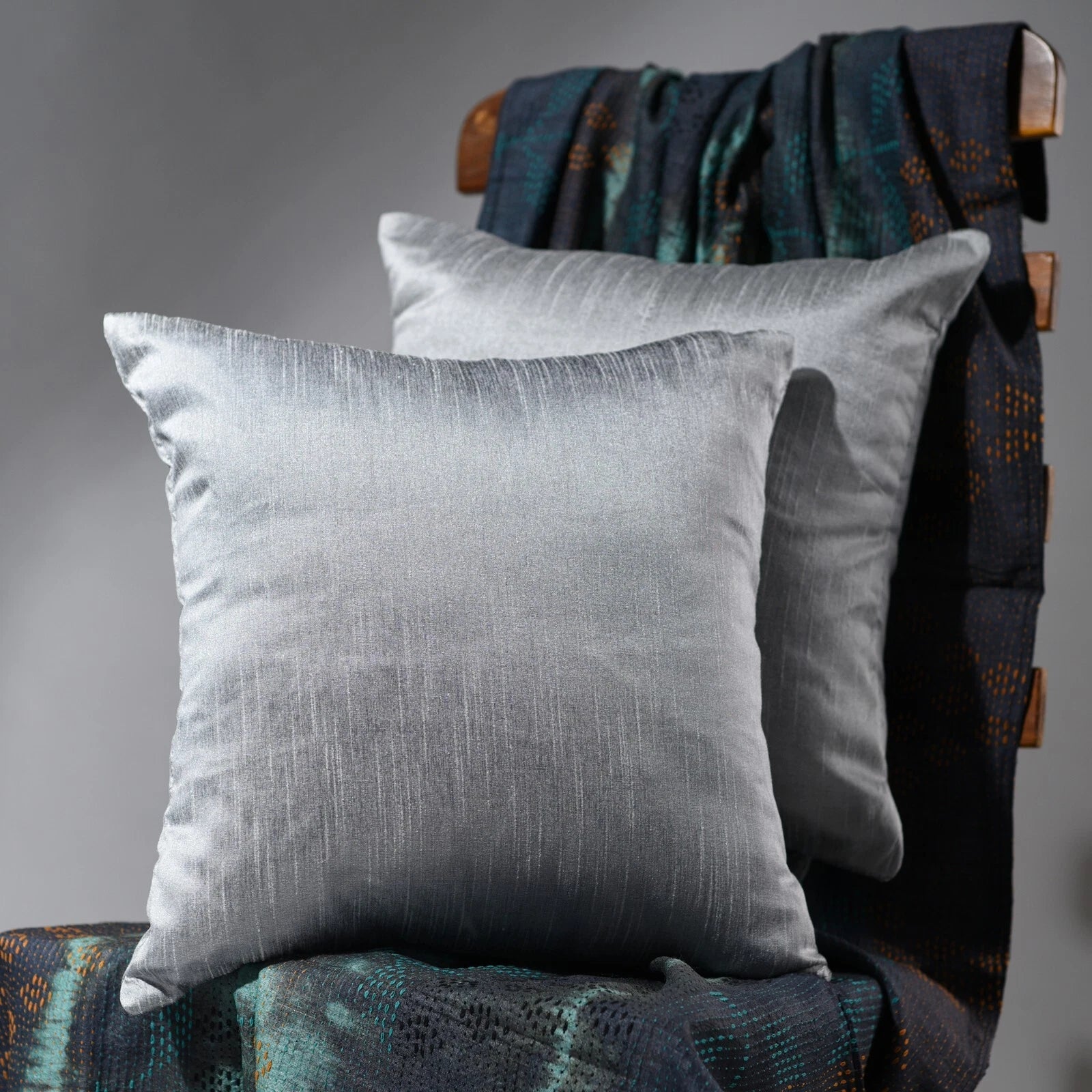 living room sofa pillow cover 18x18 20x20 24x24 silver pillow cover for couch 2p