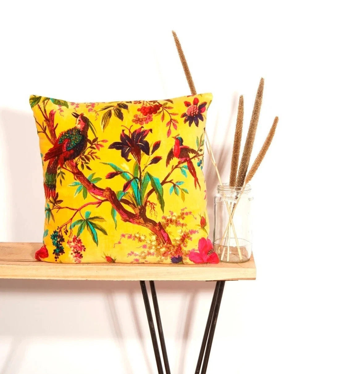 Indian Yellow Bird Velvet Cushion Cover Home Decor Sofa Decor Pillow Case Covers