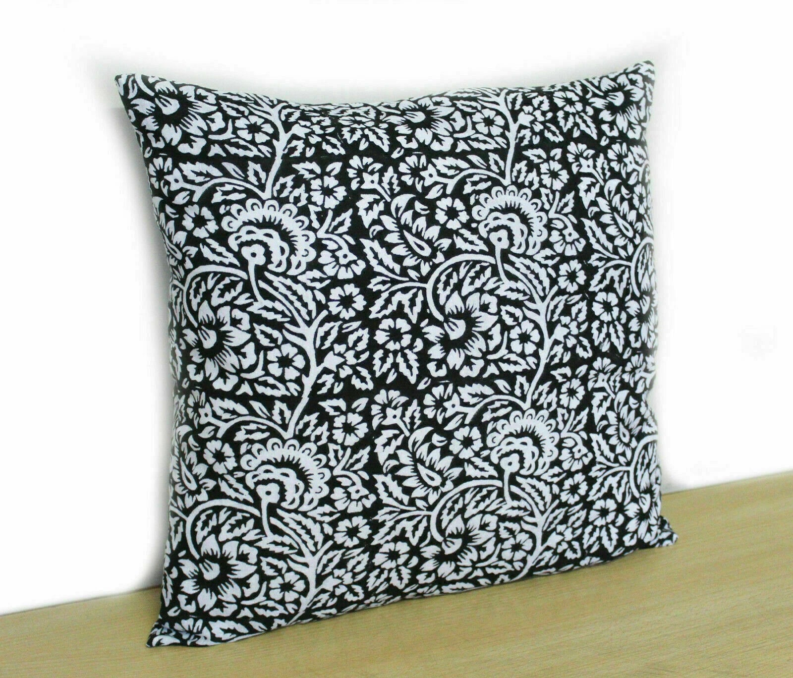 Cotton Floral Printed Cushion Cover Pillow Cases, Room Decorative Sofa Cushion