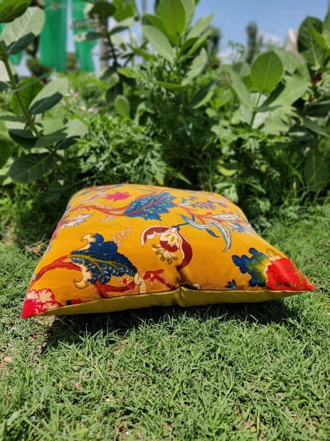 Indian Orange Bird Velvet Cushion Cover Home Decor Sofa Decor Pillow Case Covers