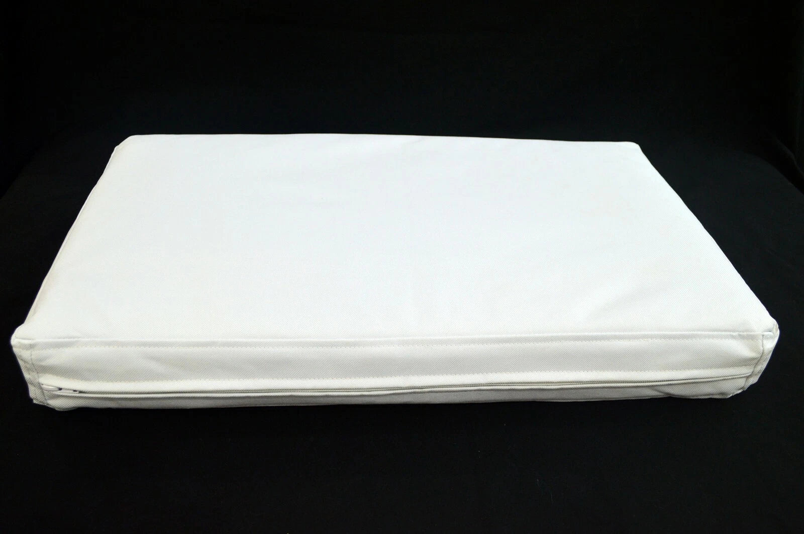 PL16 TAILOR MADE White Outdoor Waterproof Sun Umberlla Patio sofa seat cover