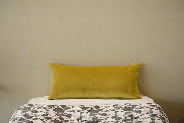 "Lumbar Velvet Cushion Cover – Soft Cotton Throw Pillow Case for Sofa/Bed"