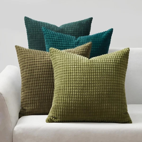 Throw Pillows Covers for Couch, Decorative Fluffy Corduroy Cushion Cover 4 PCS